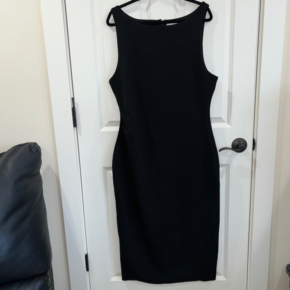 Babaton Dresses & Skirts - Babaton Sleeveless Black Bodycon Maxi Dress Size XL